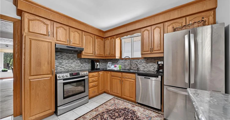 Upper-46 Culpepper Drive, Waterloo, ON, N2L 5L1 - 15