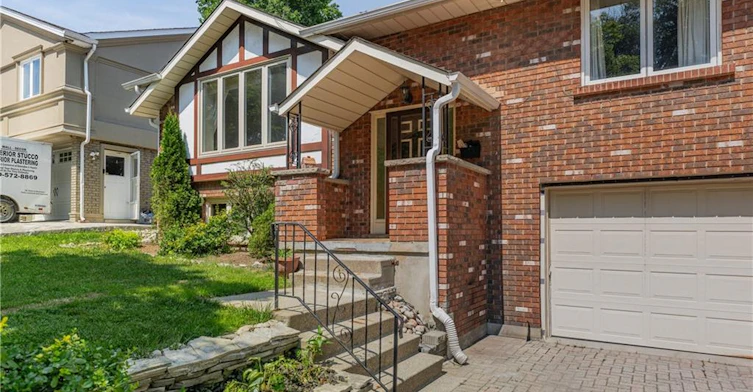 Upper-46 Culpepper Drive, Waterloo, ON, N2L 5L1 - 3