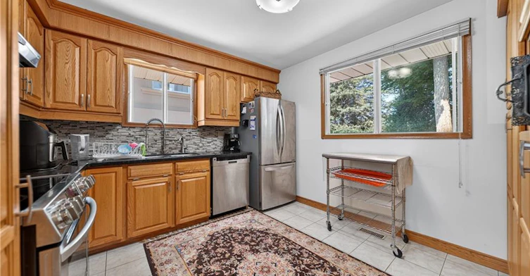 Upper-46 Culpepper Drive, Waterloo, ON, N2L 5L1 - 14