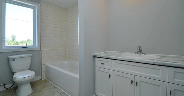 2-4 Chestnut Street, Kitchener, ON, N2H 1T6 - 8