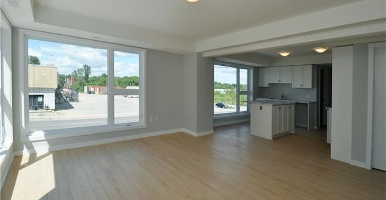 2-4 Chestnut Street, Kitchener, ON, N2H 1T6 - 5