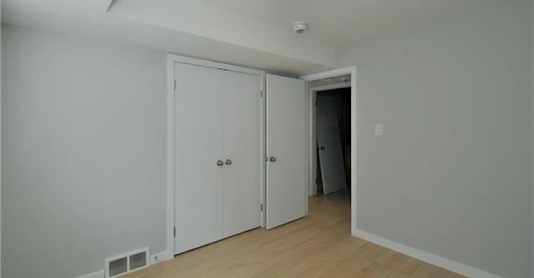 2-4 Chestnut Street, Kitchener, ON, N2H 1T6 - 7