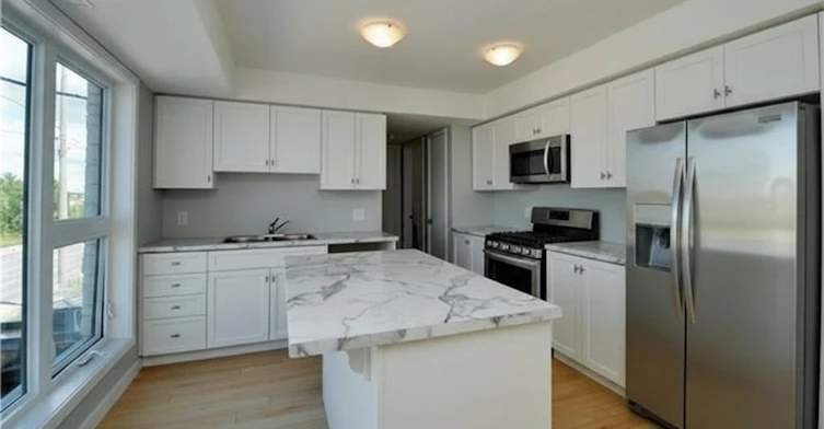 2-4 Chestnut Street, Kitchener, ON, N2H 1T6 - 3