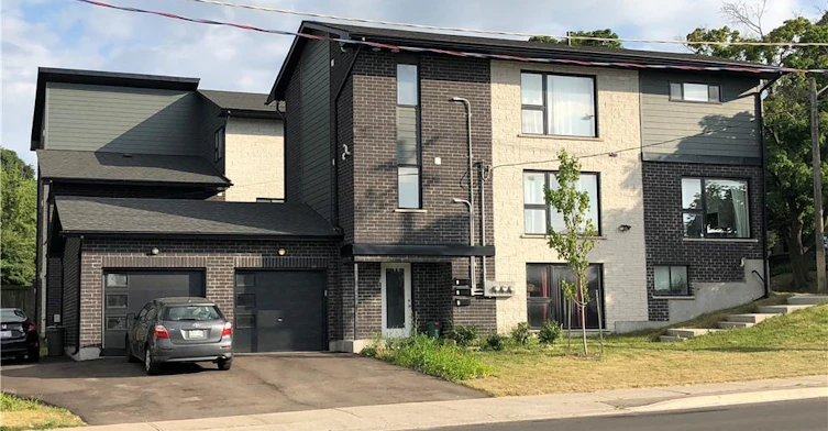 2-4 Chestnut Street, Kitchener, ON, N2H 1T6