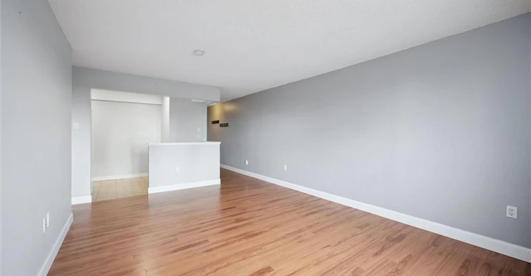 304-64 Benton Street, Kitchener, ON, N2G 4L9 - 14