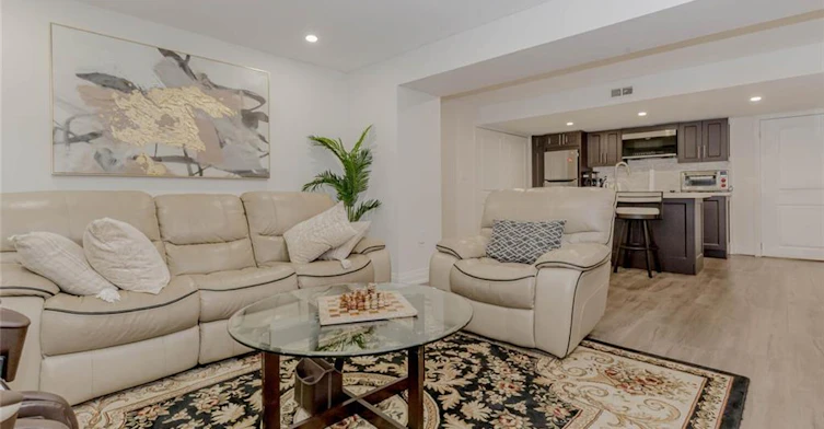 3321 Mintwood Circle, Oakville, ON, L6H 7C3 - 4