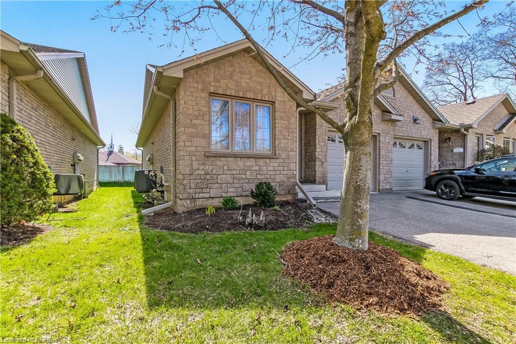 15-19 Hanlon Place, Brant, ON, N3L 4E7