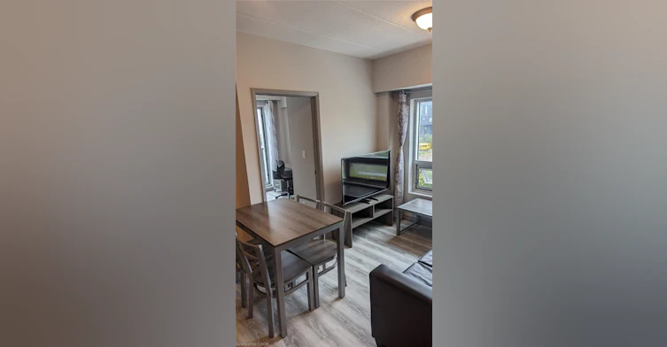 301B-275 Larch Street, Waterloo, ON, N2L 3R2 - 8