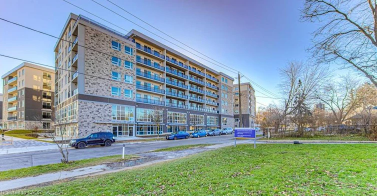 301B-275 Larch Street, Waterloo, ON, N2L 3R2