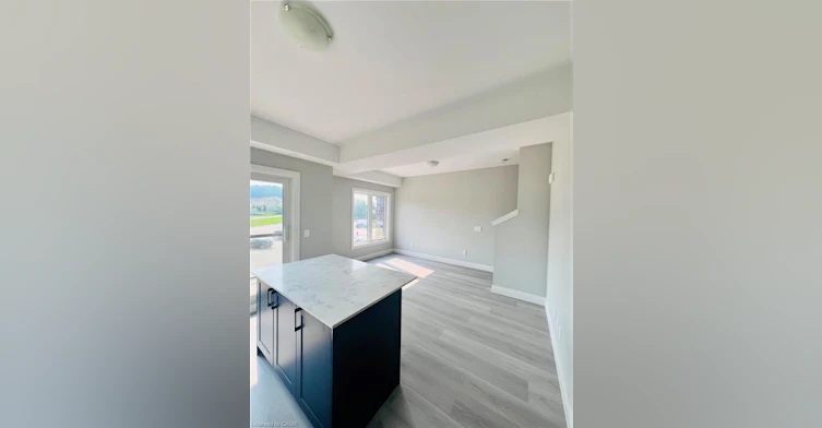 3-10 South Creek Drive, Kitchener, ON, N2R 0T9 - 3