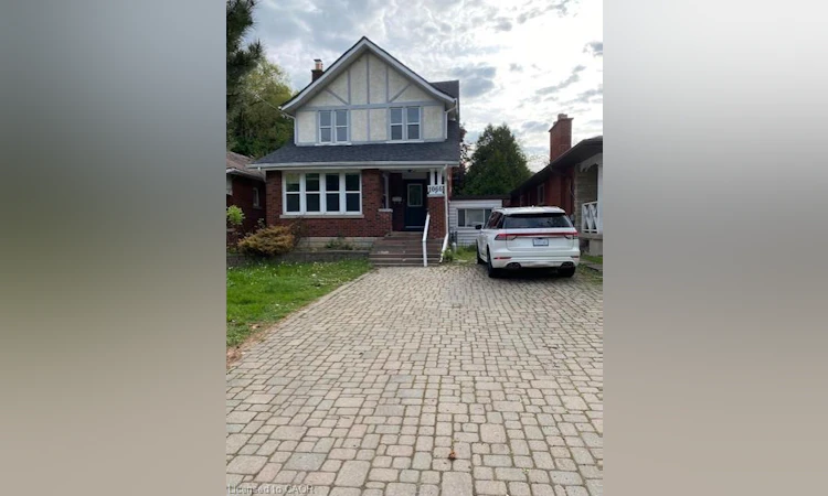 1066 Richmond Street