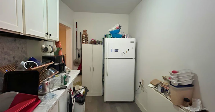 Upper-9B Wentworth Street N, Hamilton, ON, L8L 5T8 - 5