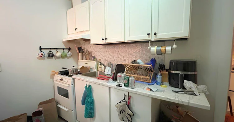 Upper-9B Wentworth Street N, Hamilton, ON, L8L 5T8 - 4
