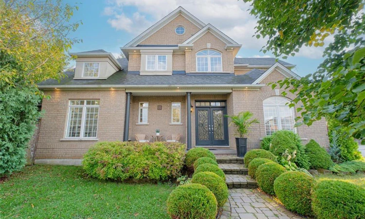 50 Islandview Way
