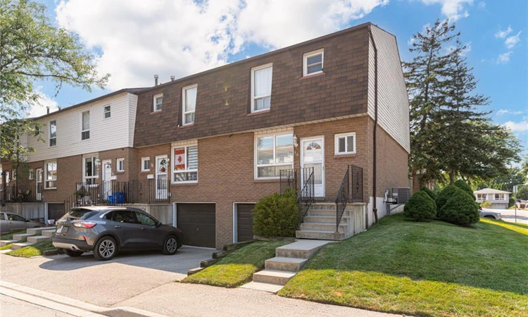 34-1301 Upper Gage Avenue