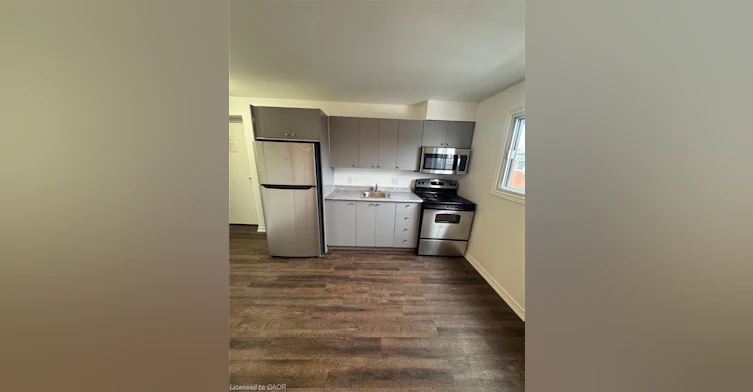 J-416 Lancaster Street W, Kitchener, ON, N2H 4V9 - 2