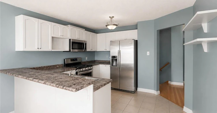 Upper-72 Newcastle Drive, Kitchener, ON, N2R 1X2 - 9