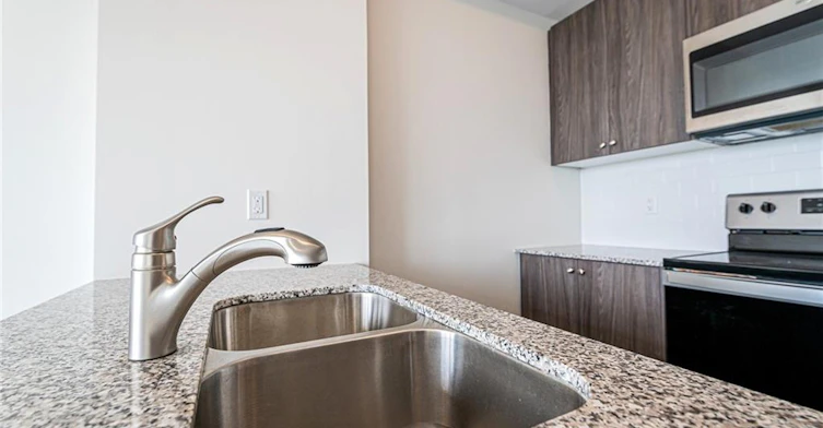 1106-60 Charles Street W, Kitchener, ON, N2G 0C9 - 8