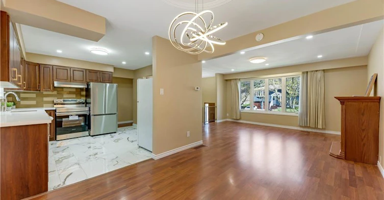 402 Lakeview Drive, Waterloo, ON, N2L 4Z6 - 9