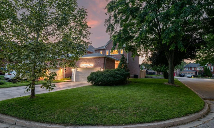 1190 Windgrove Square