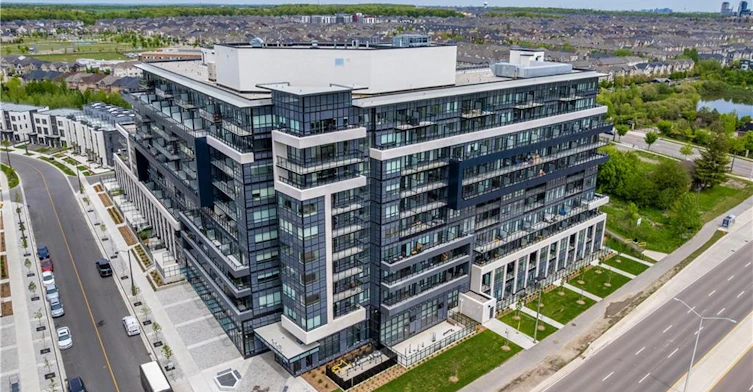 PH21-395 Dundas Street W, Oakville, ON, L6M 5R8 - 2