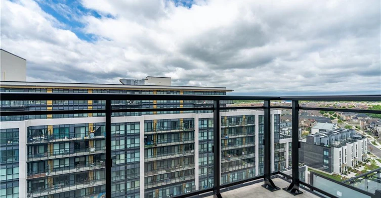 PH21-395 Dundas Street W, Oakville, ON, L6M 5R8 - 16