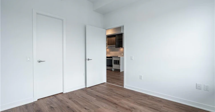 PH21-395 Dundas Street W, Oakville, ON, L6M 5R8 - 13