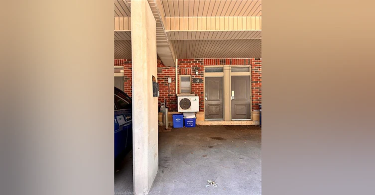 31-362 Plains Road E, Burlington, ON, L7T 0A4 - 3
