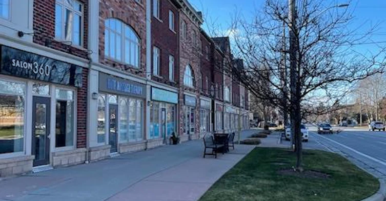 31-362 Plains Road E, Burlington, ON, L7T 0A4 - 4