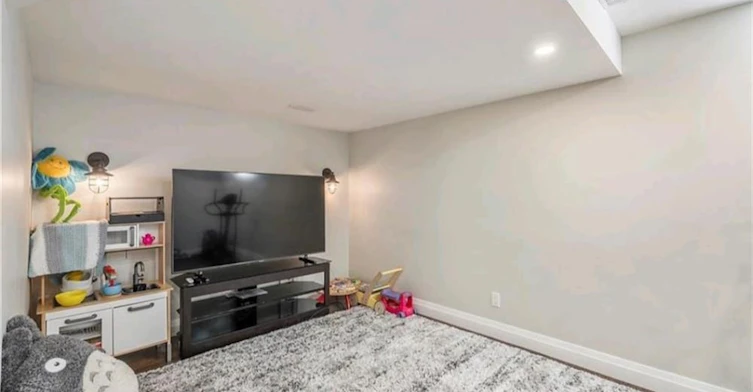 79 Greenwich Avenue, Hamilton, ON, L8J 0L6 - 22