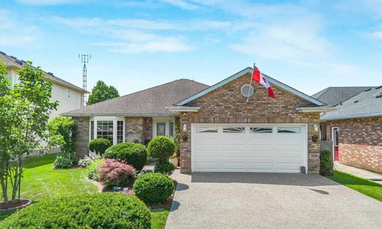 93 Wellandvale Drive