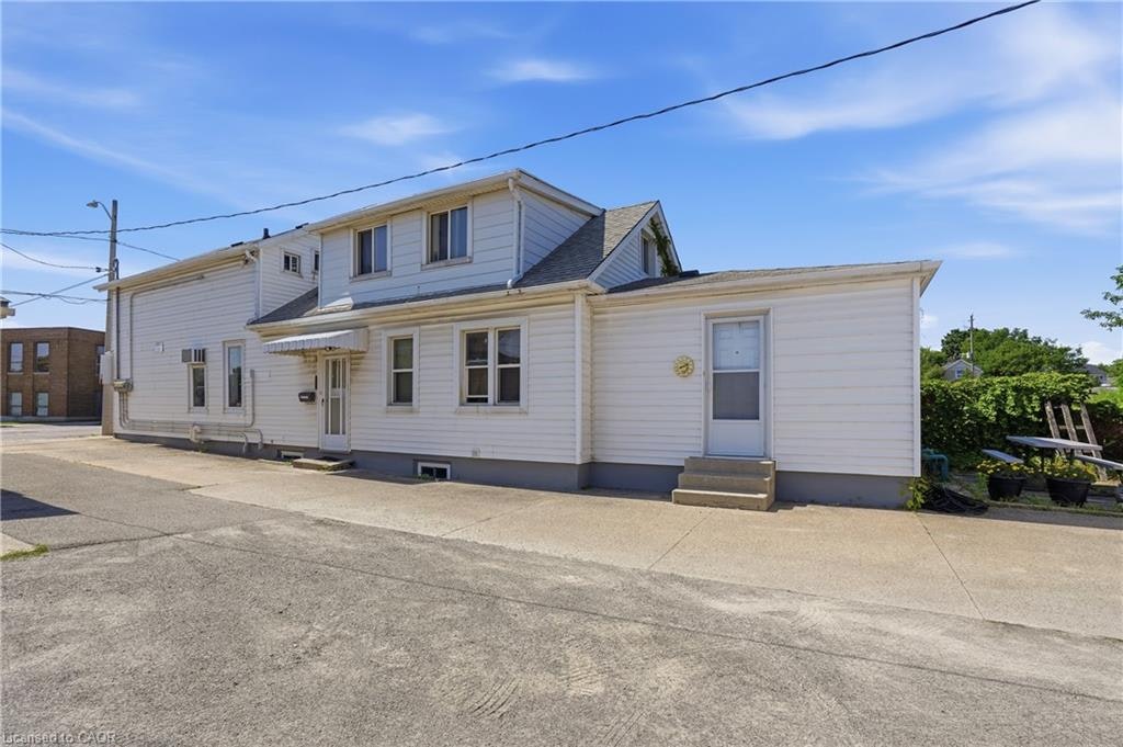 61 Niagara Street, St. Catharines, ON, L2R 4L1 - 18