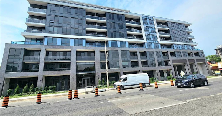 401-415 Main Street W, Hamilton, ON, L8P 1K5