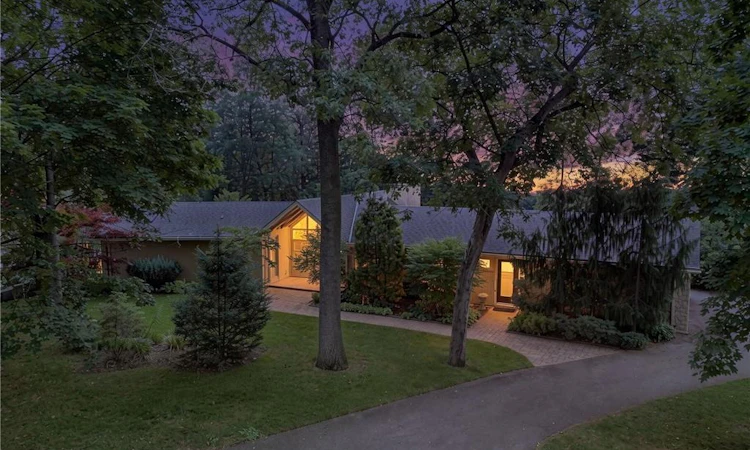 7 Gaywood Gardens