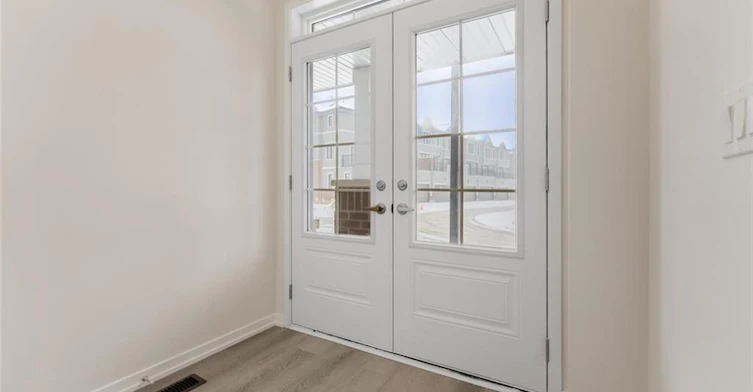 11 RADIUM N/A Common, Cambridge, ON, N1T 0H4 - 5