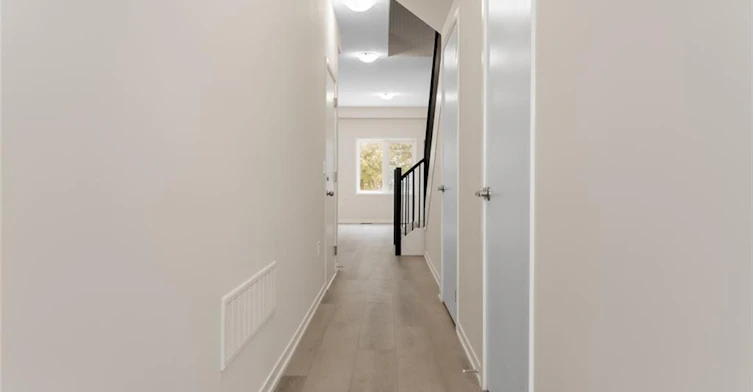 11 RADIUM N/A Common, Cambridge, ON, N1T 0H4 - 6