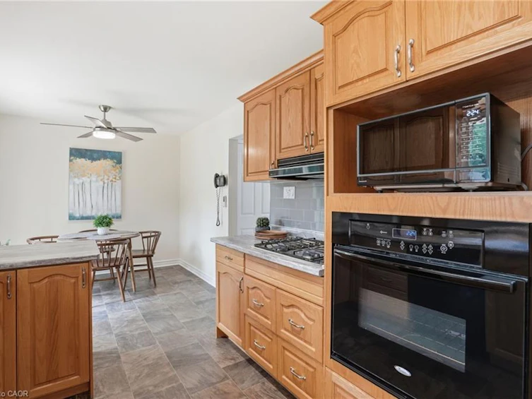 504 Kenmarr Crescent, Burlington, ON, L7L 4R7 - 13
