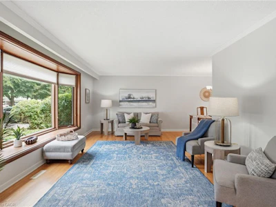 504 Kenmarr Crescent - 5