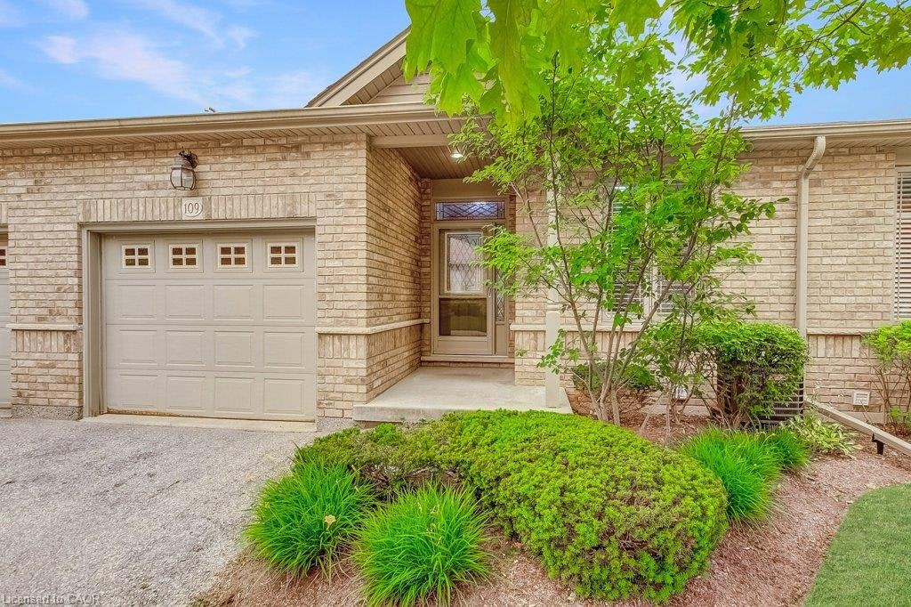 109-20 Isherwood Avenue, Cambridge, ON, N1R 8P9