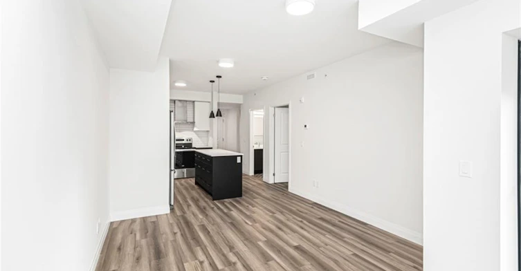 105-153 Wilson Street W, Hamilton, ON, L0R 1C0 - 13