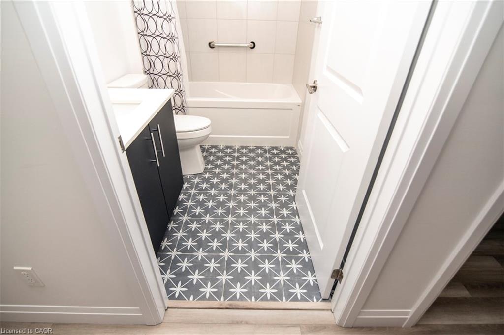 105-153 Wilson Street W, Hamilton, ON, L0R 1C0 - 27