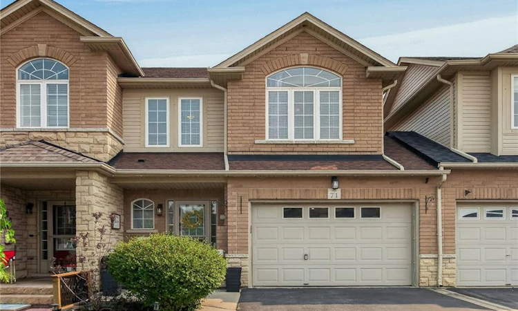 71 Cedarville Drive