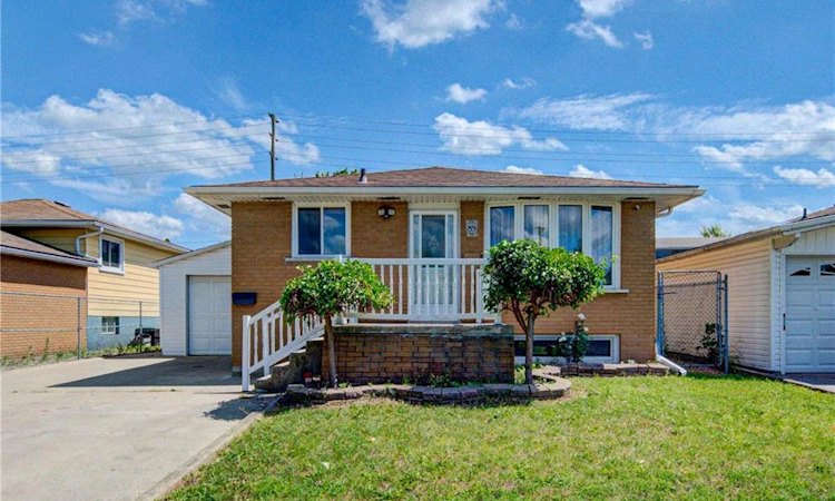 89 Winter Avenue