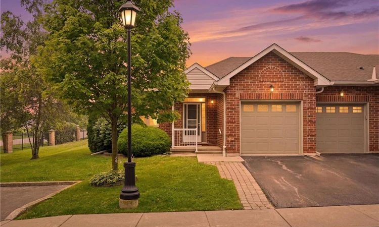 98 Sunibel Drive E