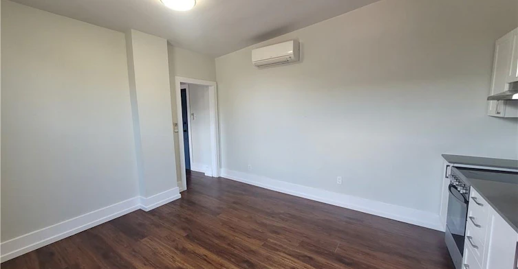 4-154 James Street N, Hamilton, ON, L8R 2K7 - 4