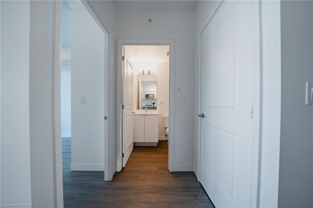 2410 A-22 Hughson Street, Hamilton, ON, L8R 3L5 - 9