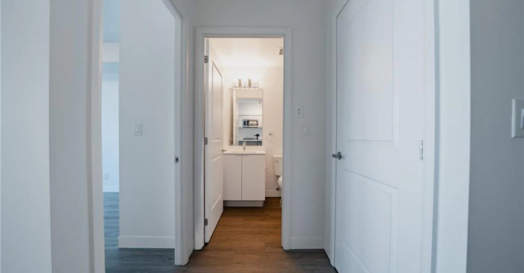 2410 A-22 Hughson Street, Hamilton, ON, L8R 3L5 - 9