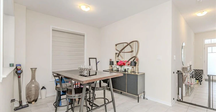 12 Toffee Trail, Hamilton, ON, L8J 0M2 - 6