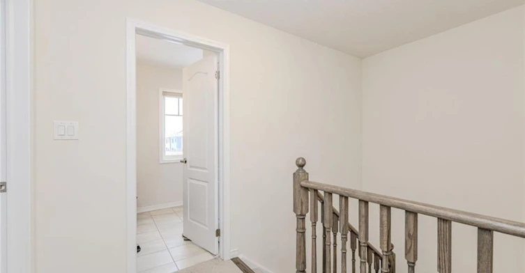 12 Toffee Trail, Hamilton, ON, L8J 0M2 - 7