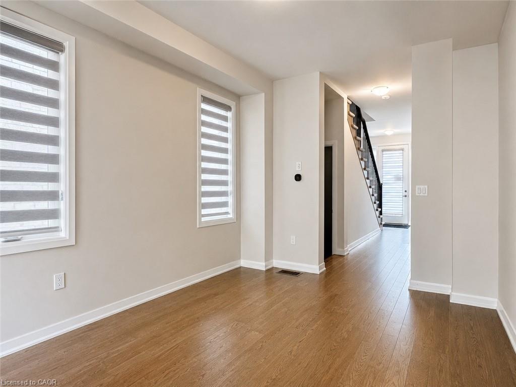 82 John Carpenter Road, North Dumfries, ON, N0B 1E0 - 4